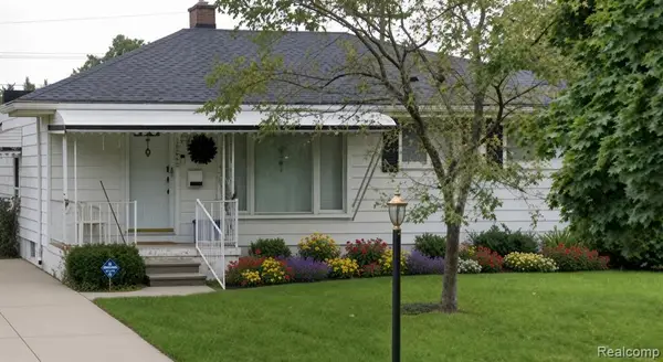 28062 Sheridan, Garden City, MI 48135