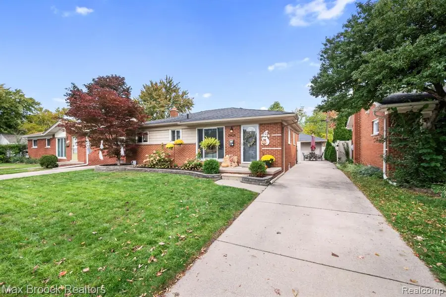 29428 Shackett, Madison Heights, MI 48071 - #3