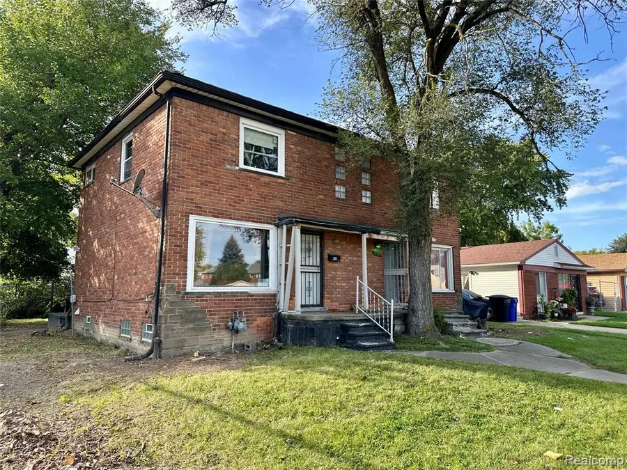 8201-8209 Wyoming, Detroit, MI 48204 - #2