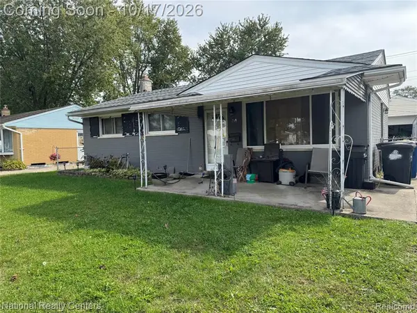 935 Easley, Westland, MI 48186