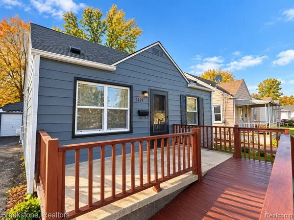 1121 Pettibone, Flint, MI 48507