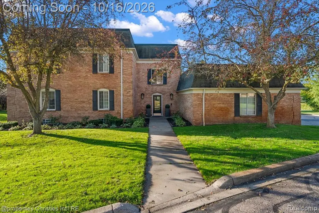 150 E Long Lake, Bloomfield Hills, MI 48304 - #1
