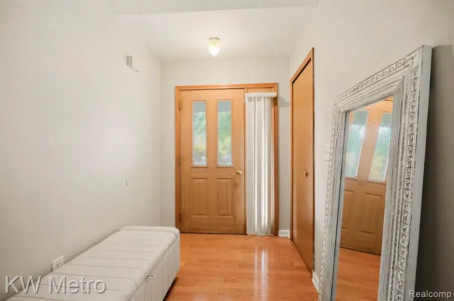 46746 Schimmel, Shelby, MI 48317 - #3