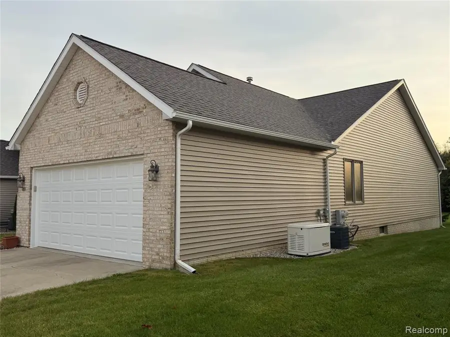 1033 Foxglove, Davison, MI 48423 - #2