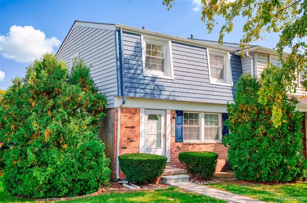 24801 Olde Orchard, Novi, MI 48375