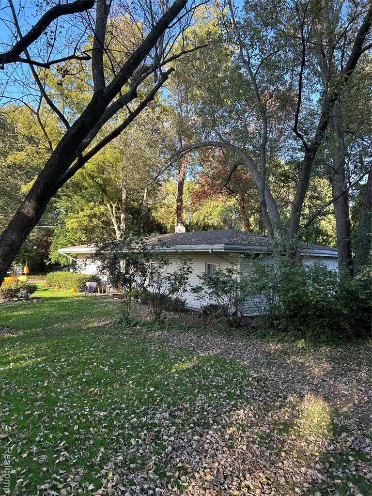 610 Cranbourne, Commerce Township, MI 48382 - #3