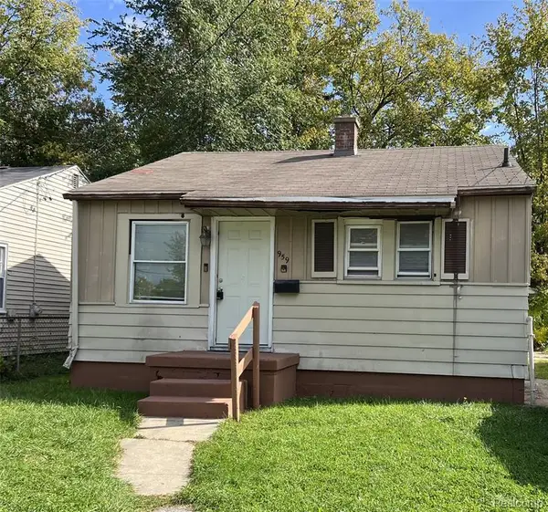 959 S Ballenger, Flint, MI 48532
