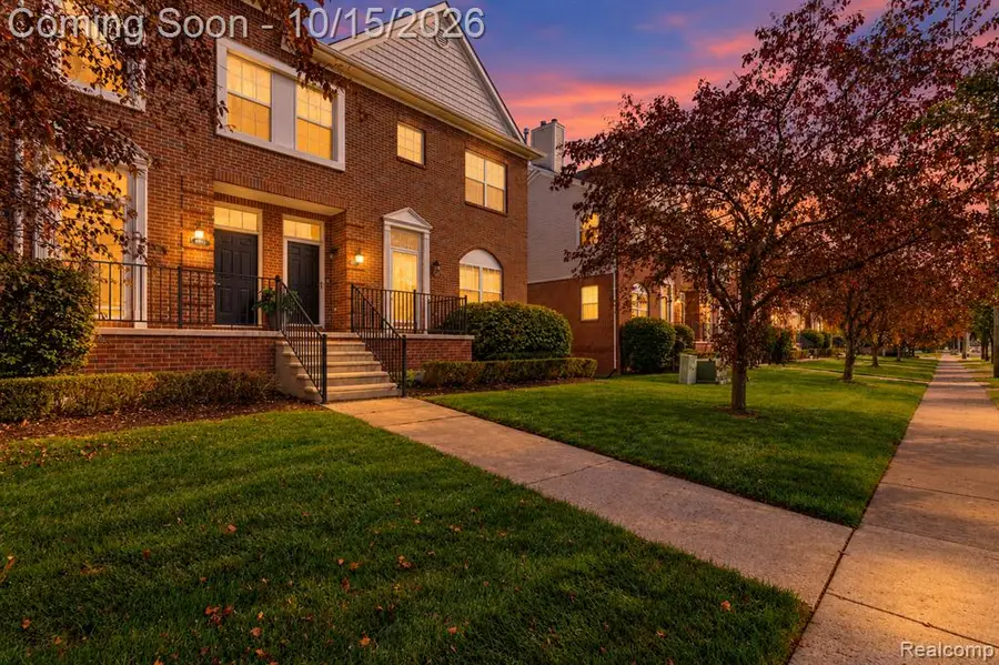 43131 Strand, Sterling Heights, MI 48313 - #2