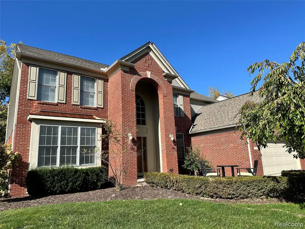 1612 Blushing, Rochester Hills, MI 48307 - #1