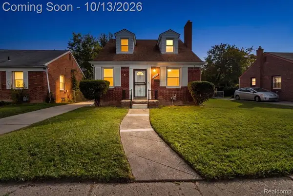 18104 Oakfield, Detroit, MI 48235