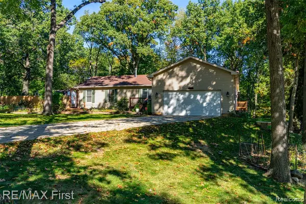 3327 Shimmons, Auburn Hills, MI 48326