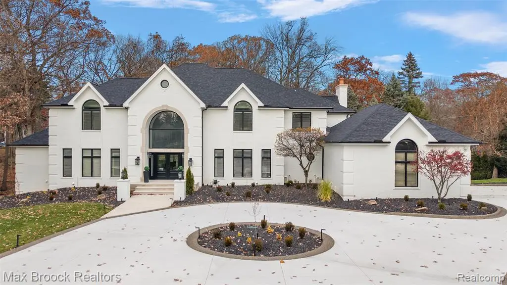 7515 Hiddenbrook, Bloomfield Hills, MI 48301 - #1