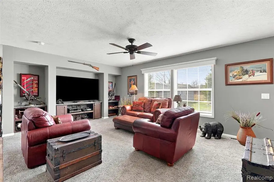 5430 Arboretum, Howell, MI 48843 - #2