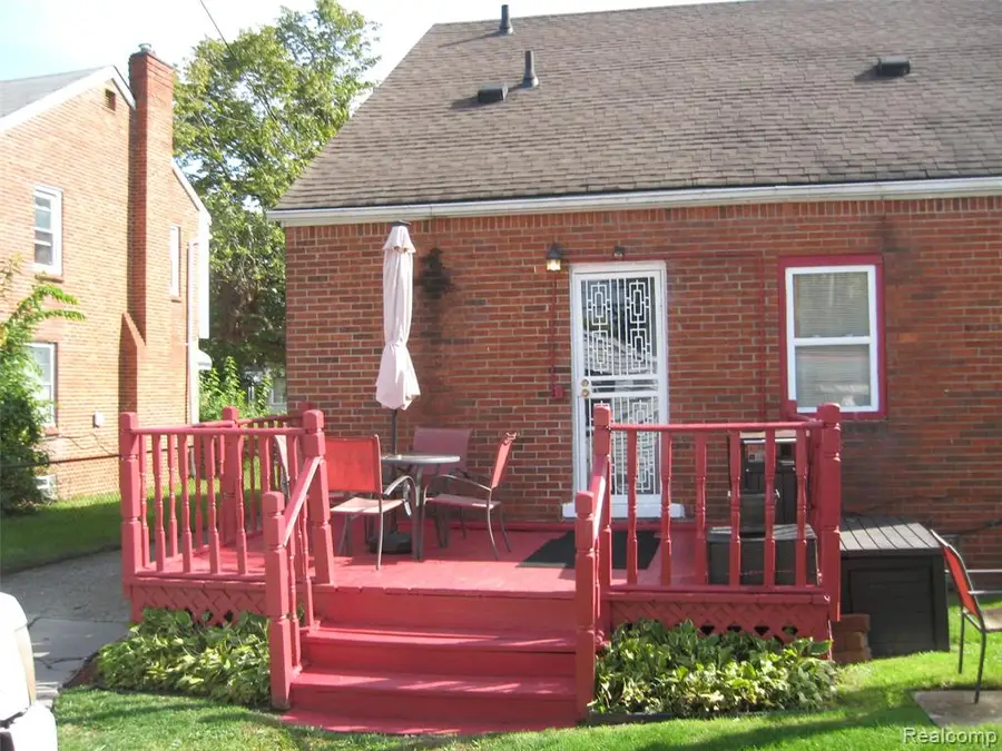 17249 Sunderland, Detroit, MI 48219 - #2