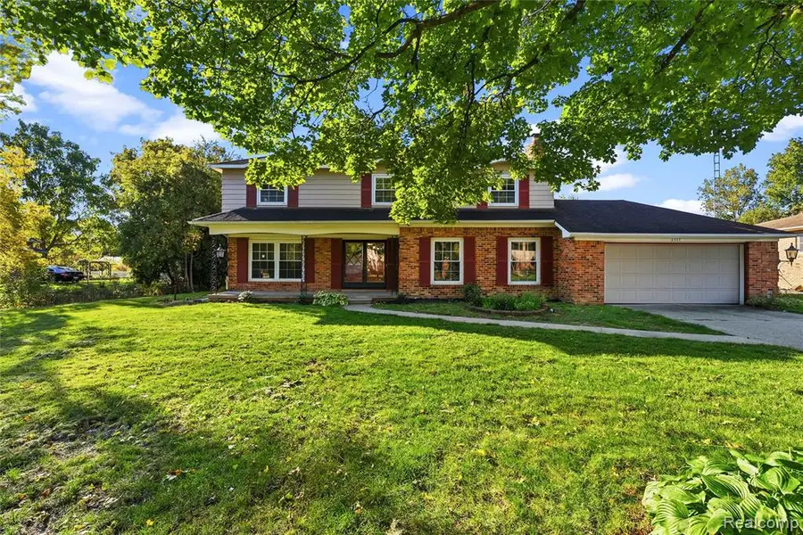 6557 Rustic Ridge, Grand Blanc, MI 48439 - #2