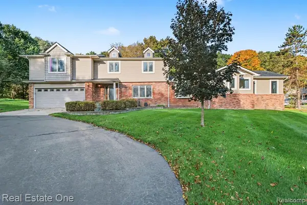 9243 Sherwood, Davisburg, MI 48350