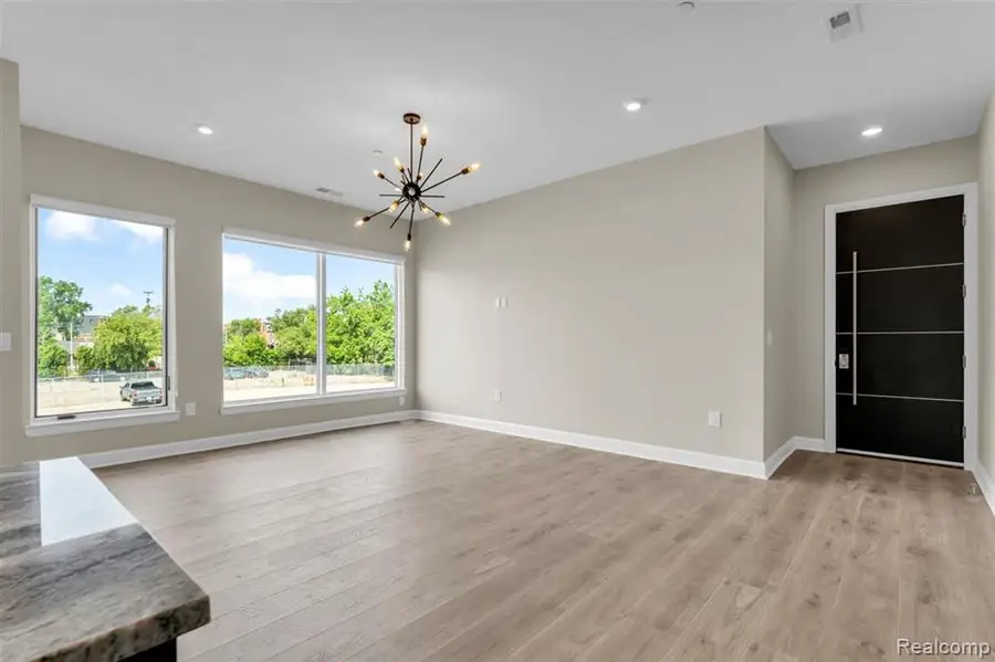 438 Selden St #202, Detroit, MI 48201 - #3