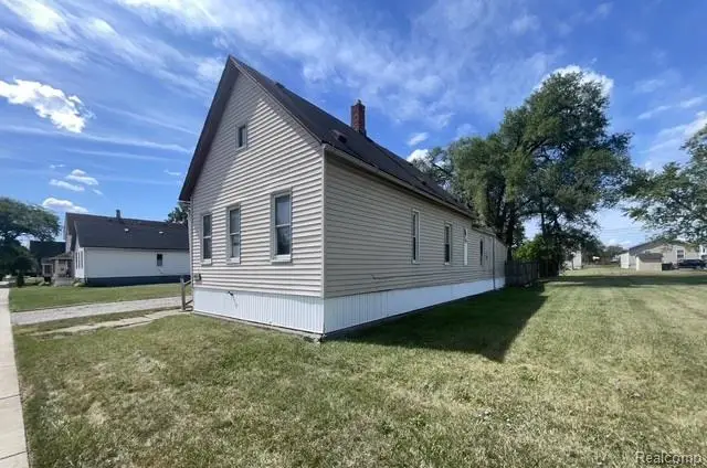 3595 23rd, Detroit, MI 48208 - #3