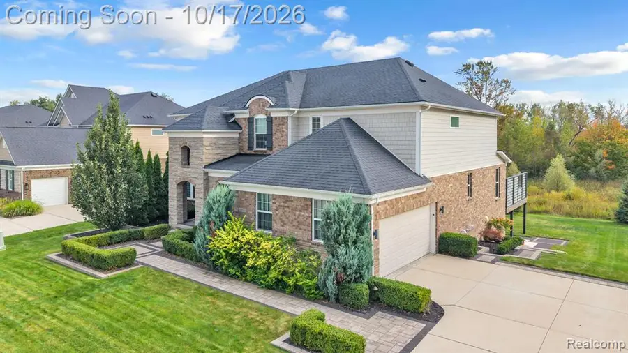 2866 Montgomery, Commerce Township, MI 48390 - #2