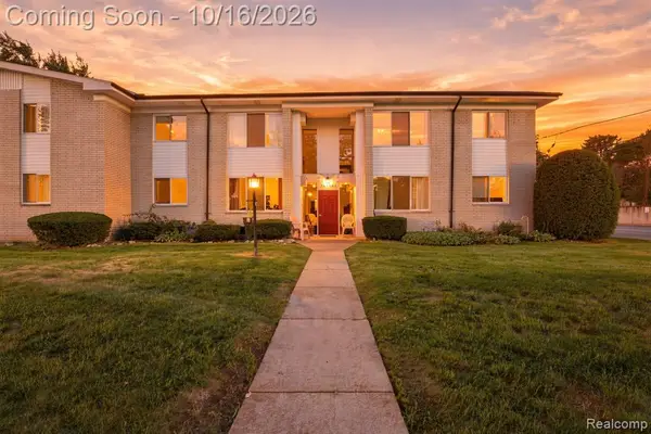 26770 Joy, Redford, MI 48239
