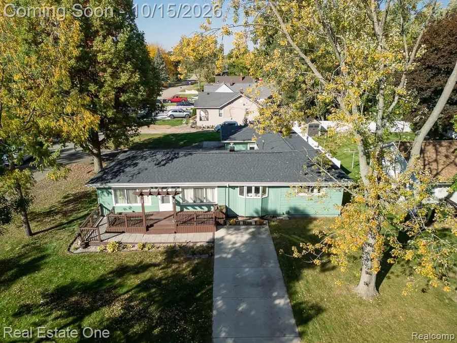 3984 Seeden, Waterford, MI 48329 - #2