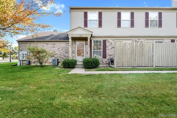 14113 Watersway #58, Gibraltar, MI 48173