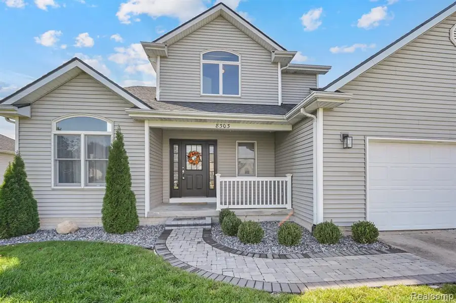 8303 Old Harbor, Grand Blanc, MI 48439 - #2