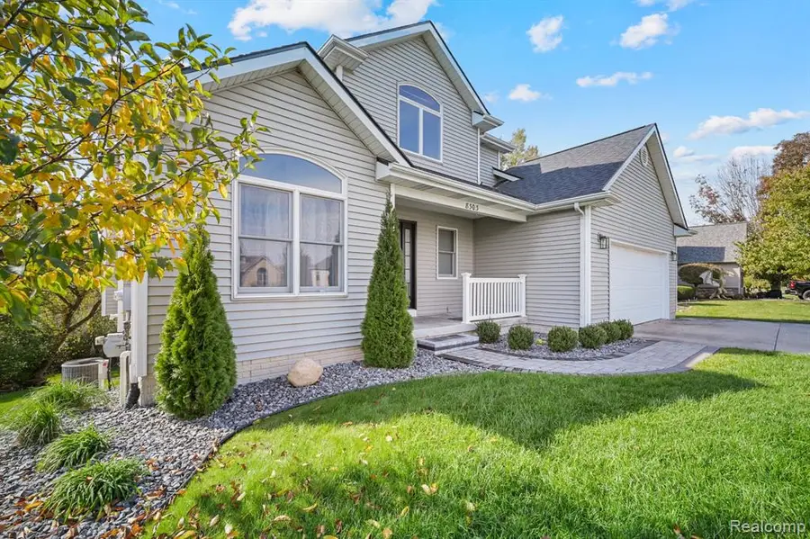 8303 Old Harbor, Grand Blanc, MI 48439 - #3