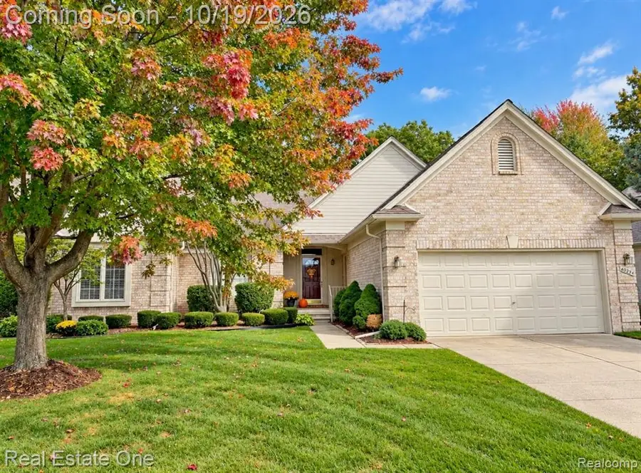 40294 Riverbend, Sterling Heights, MI 48310 - #2