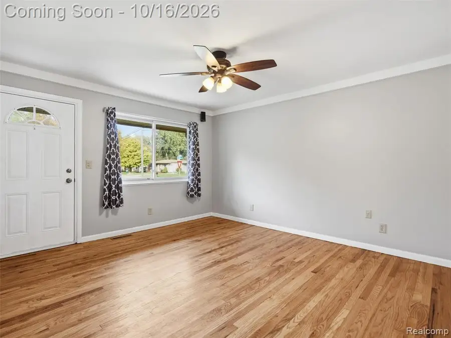 18550 Foch, Livonia, MI 48152 - #3