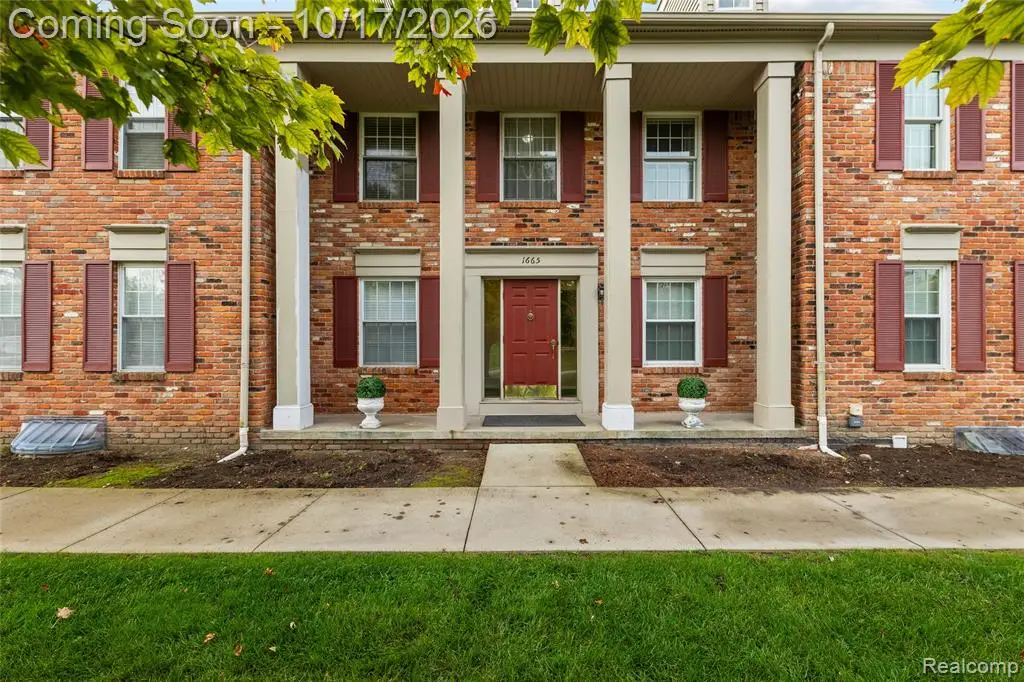 1665 Huntington, Rochester Hills, MI 48309 - #1