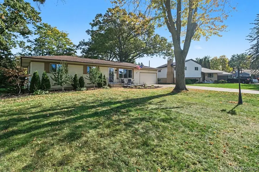 296 Hershey, Waterford, MI 48327 - #3