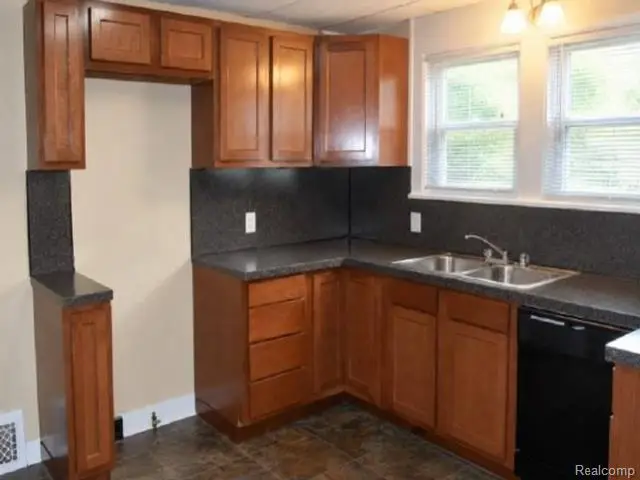 4127 Custer, Flint, MI 48507 - #3