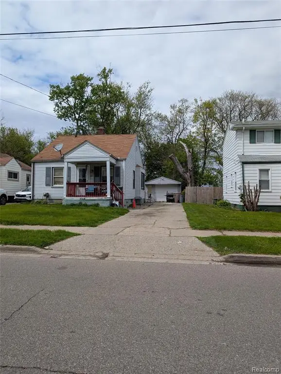 309 Michigan, Pontiac, MI 48342
