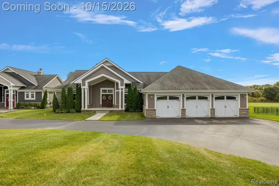 2901 Sleeth, Commerce Township, MI 48382 - #3