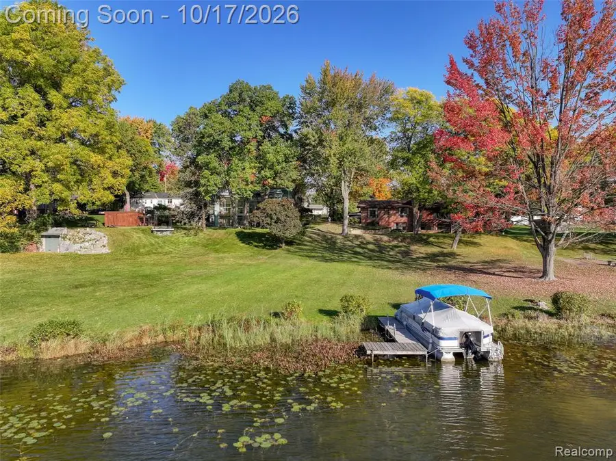 4081 Crocus, Waterford, MI 48328 - #2
