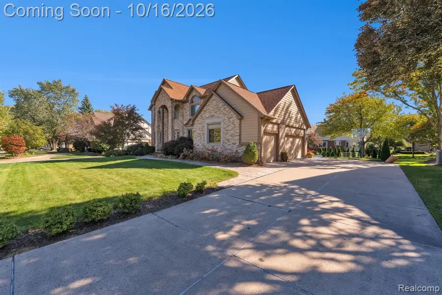 36959 Clarita, Livonia, MI 48152 - #3
