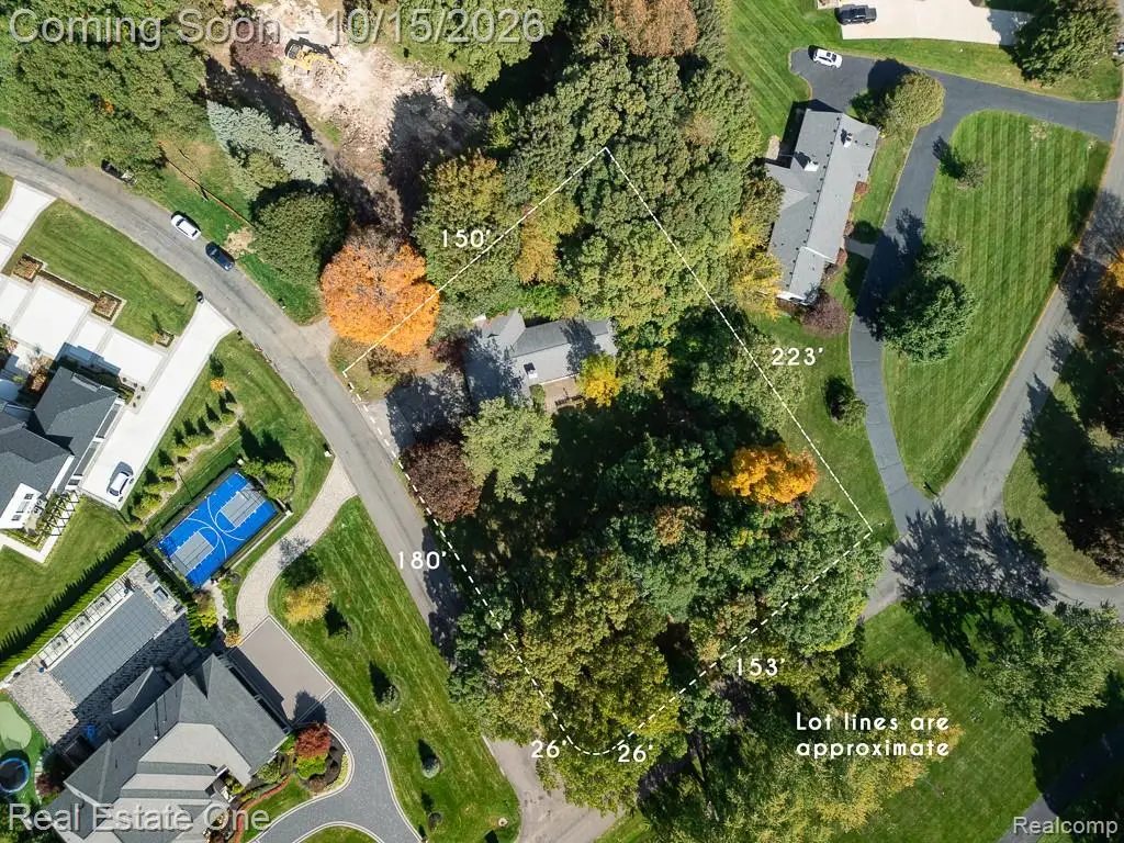 2740 Bretby, Troy, MI 48098 - #1
