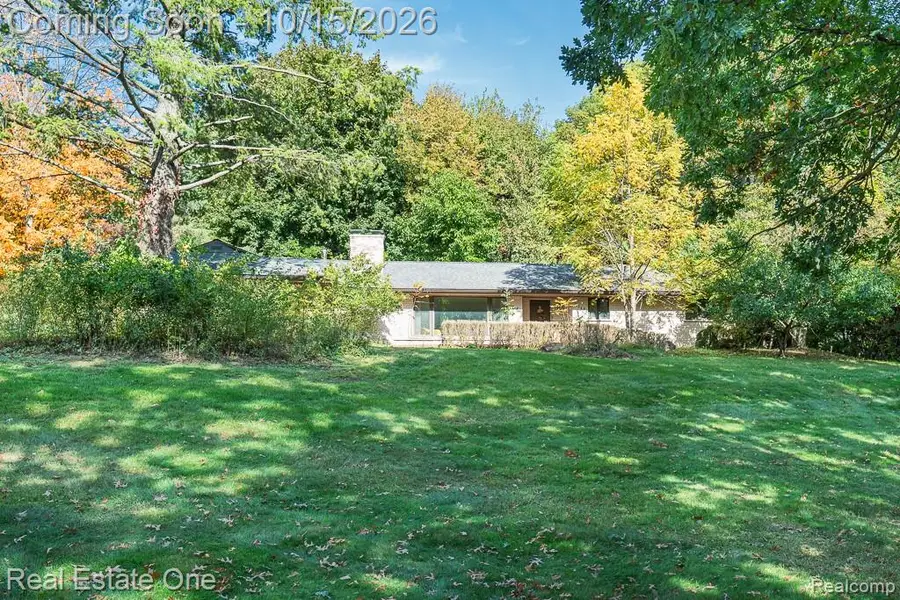 2740 Bretby, Troy, MI 48098 - #3