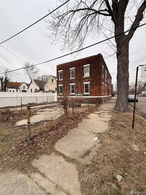 710 S Sloan, Detroit, MI 48209 - #2