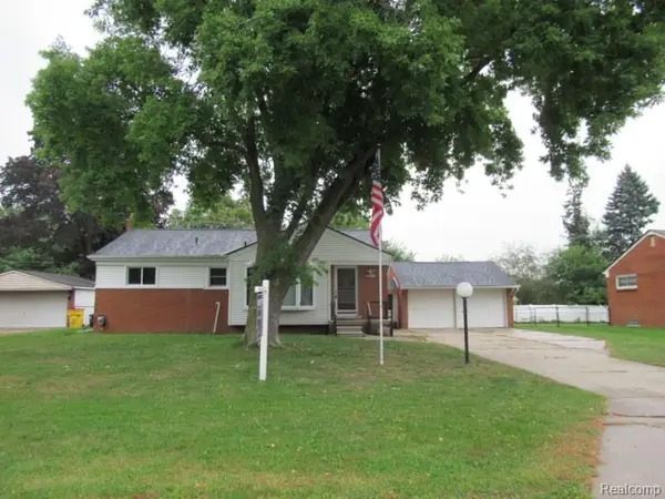 45062 Custer, Utica, MI 48317
