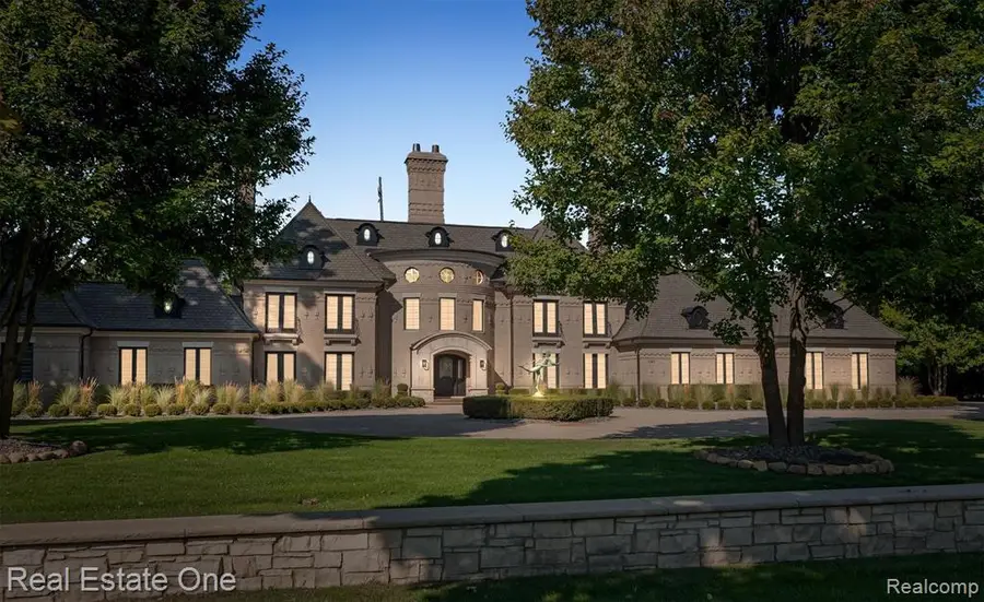 1343 Orchard Ridge, Bloomfield Hills, MI 48304 - #2