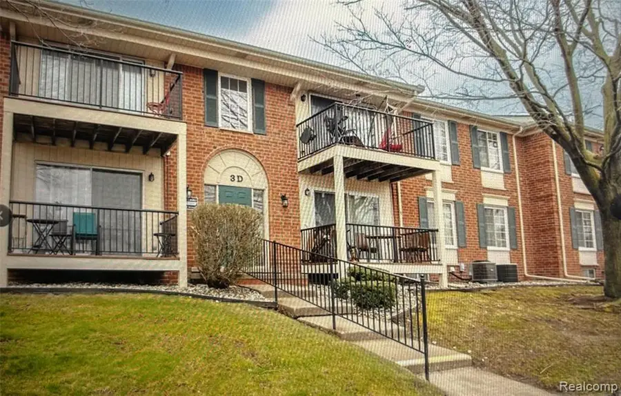 12025 Ina #98, Sterling Heights, MI 48312 - #2