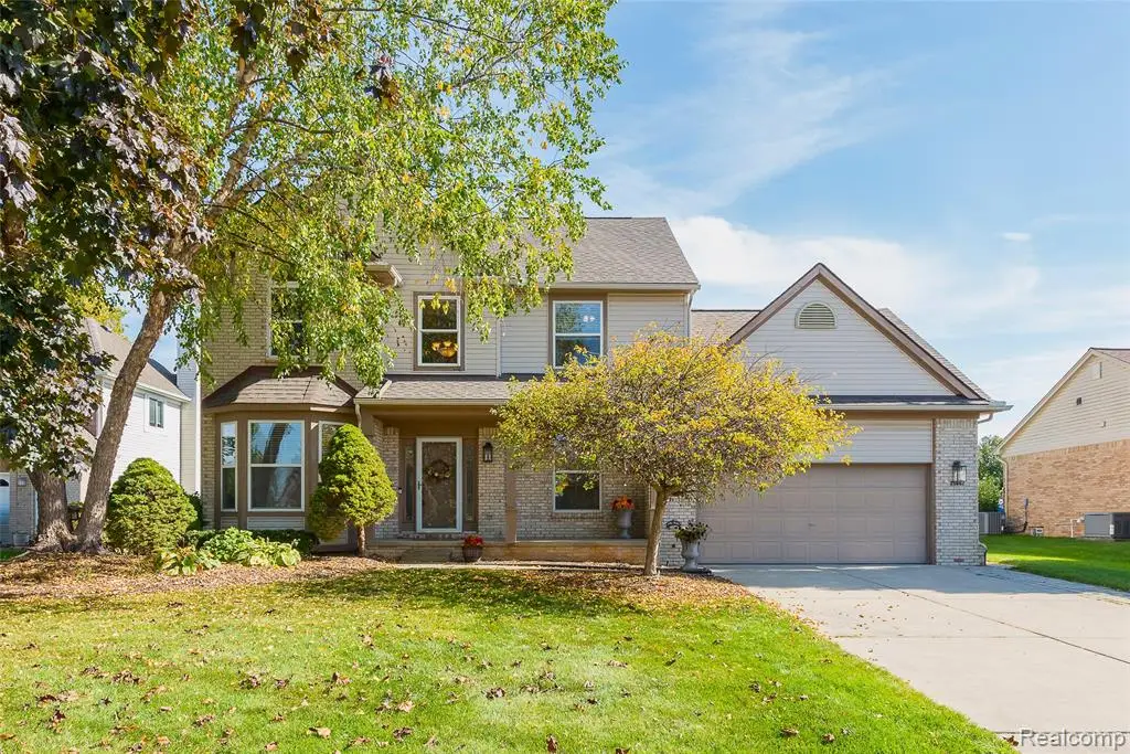 25862 Carriage, South Lyon, MI 48178 - #1