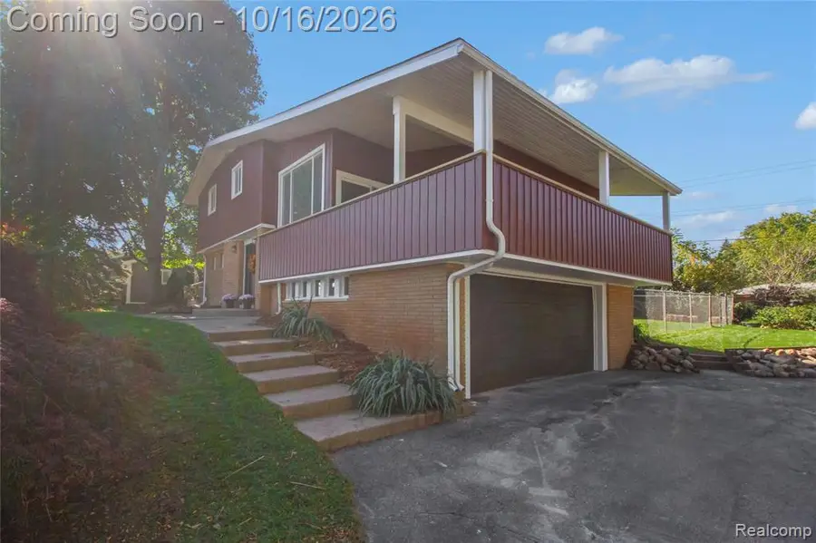 3732 Bald Mountain, Lake Orion, MI 48360 - #2