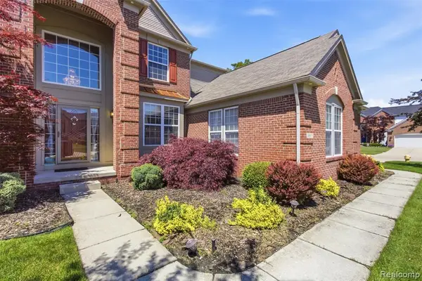 48879 Michaywe, Macomb, MI 48044