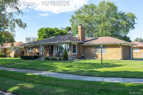 20920 Lakeland, Saint Clair Shores, MI 48081