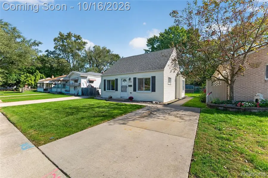 5661 Hipp, Dearborn Heights, MI 48125 - #2