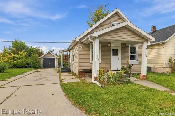 205 17th, Port Huron, MI 48060