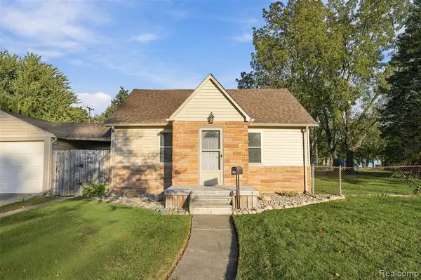 11634 Cardwell, Livonia, MI 48150